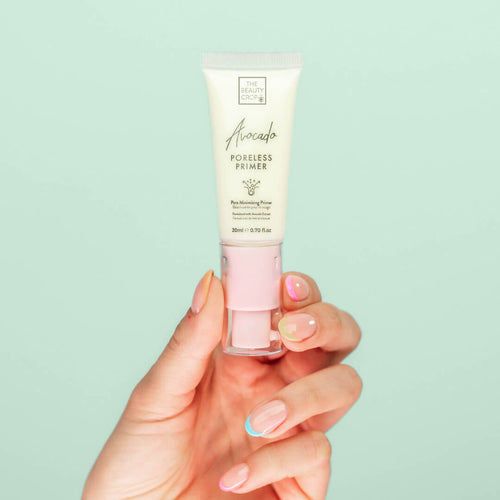 Apply evenly to the face prior to makeup application. Let primer set before makeup application.