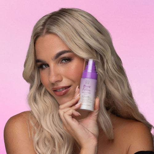 <div class="metafield-rich_text_field"><p>Shake well before each use. Hold bottle eight to twelve inches away from face and mist directly onto skin, avoiding the eye area. Mist over makeup to set and seal. Spray between makeup applications and layer between cream and powder products for the most flawless long lasting makeup.</p></div>