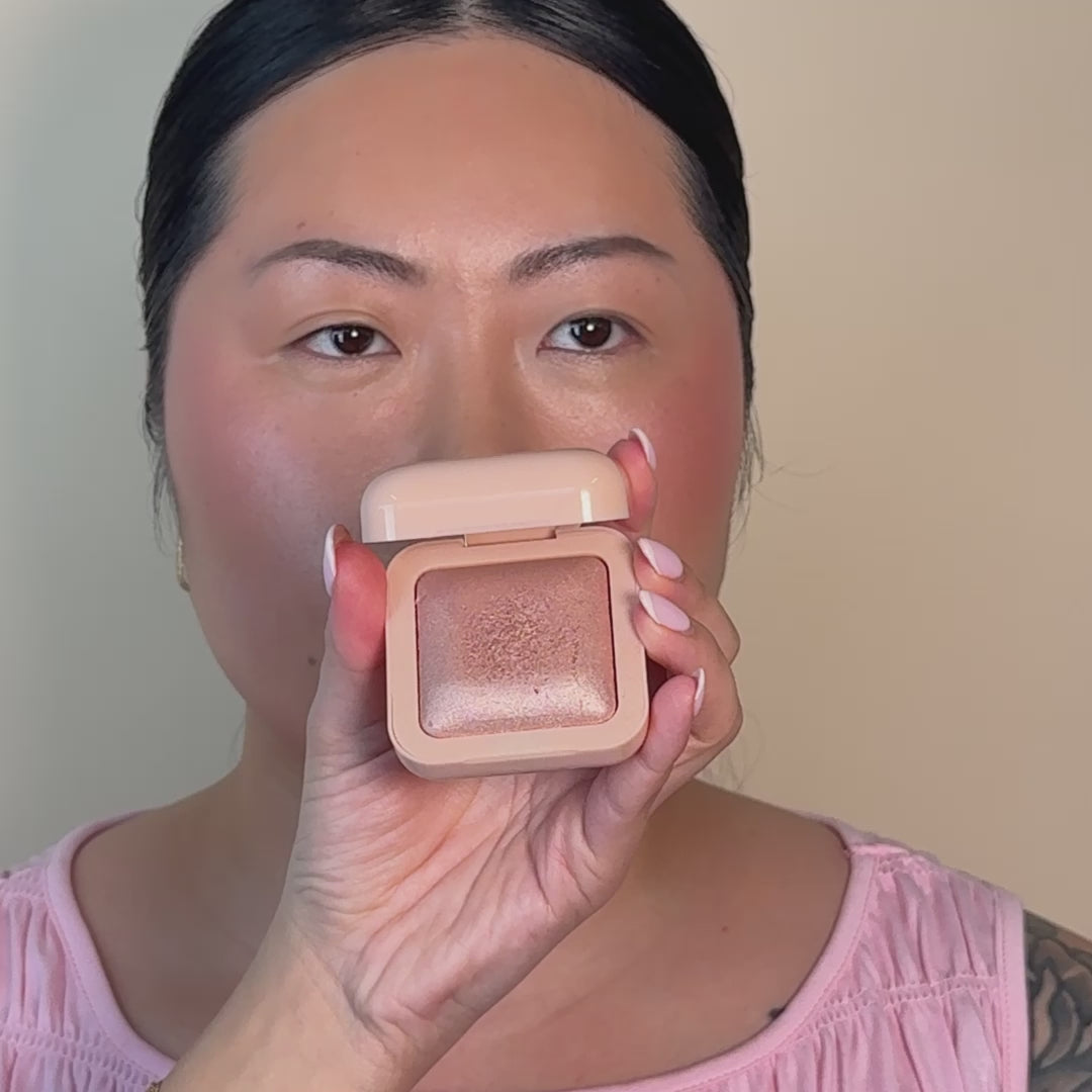 Glow Milk Powder Highlighter